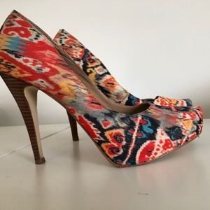 Steve Madden Luxe 4 1/2 inch heel